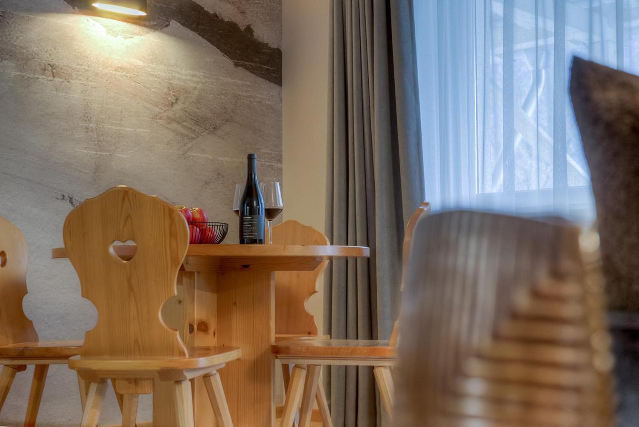 סיוזי Eden Apartments מראה חיצוני תמונה