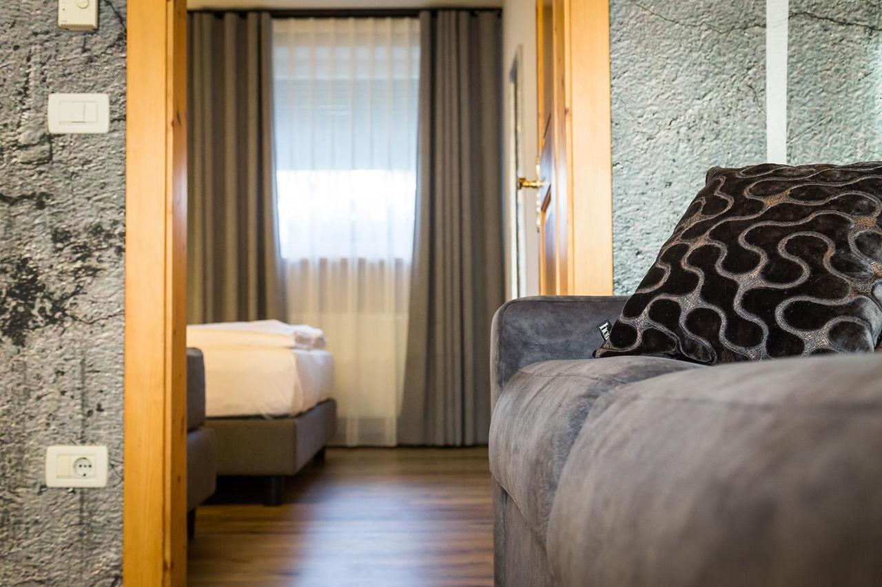 סיוזי Eden Apartments מראה חיצוני תמונה