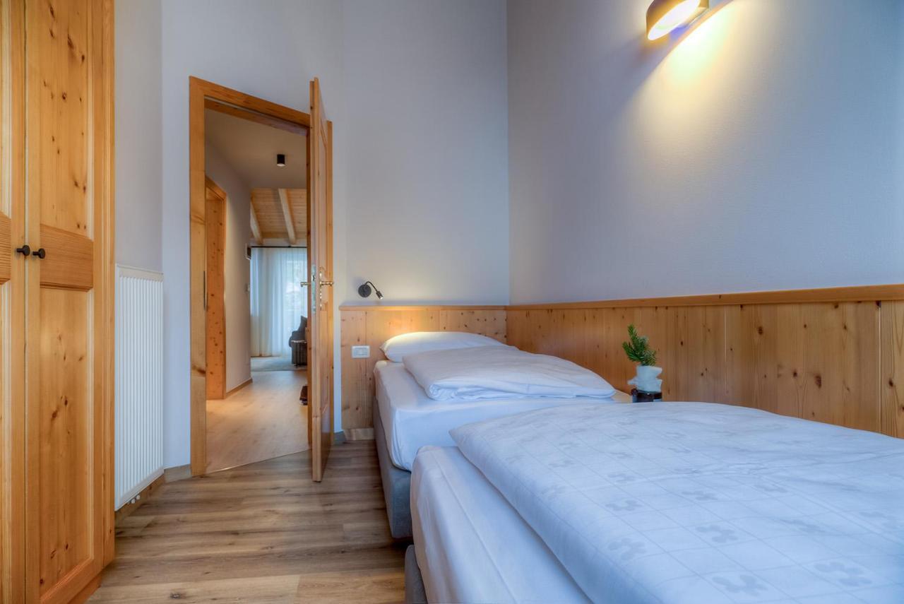 סיוזי Eden Apartments מראה חיצוני תמונה