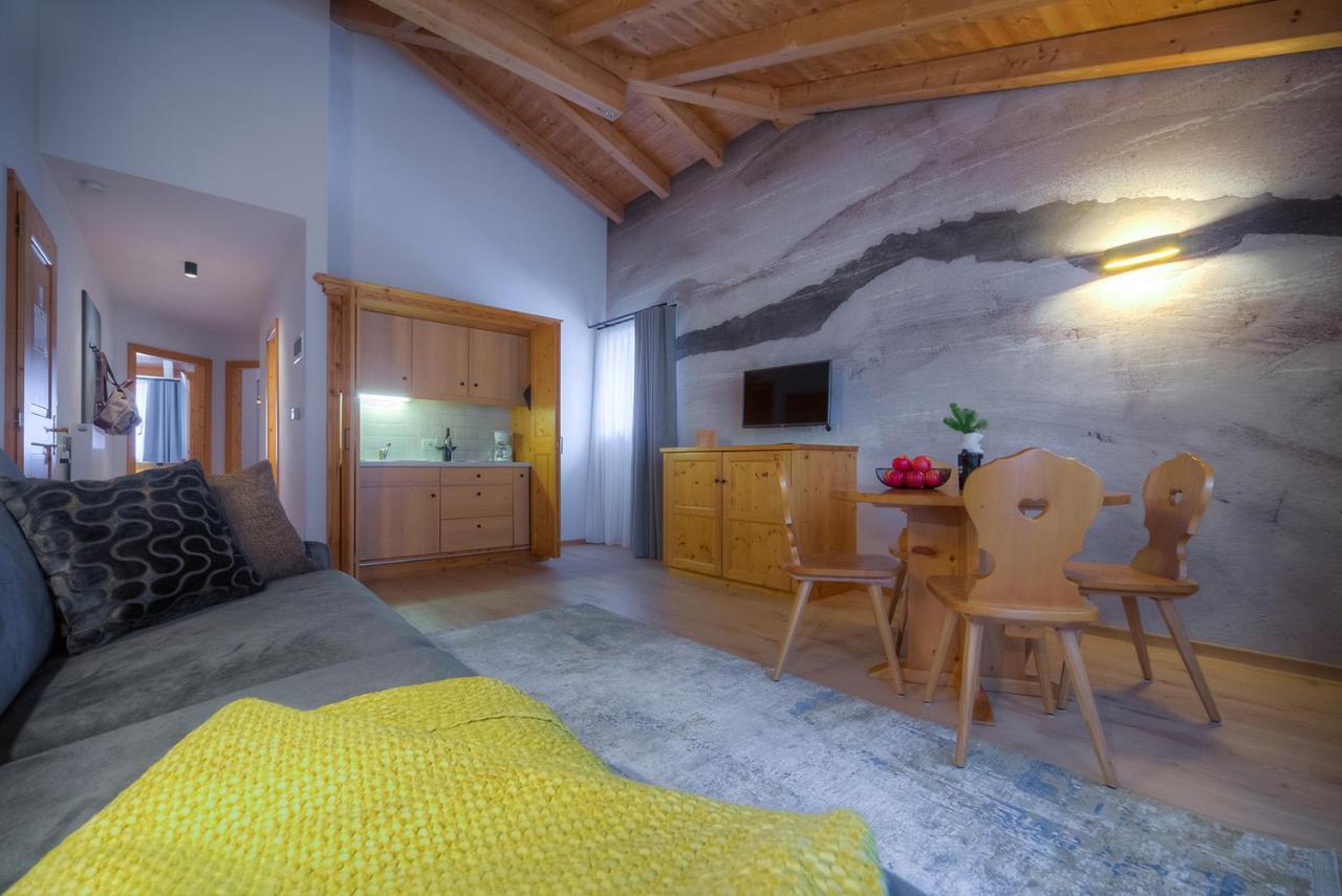 סיוזי Eden Apartments מראה חיצוני תמונה