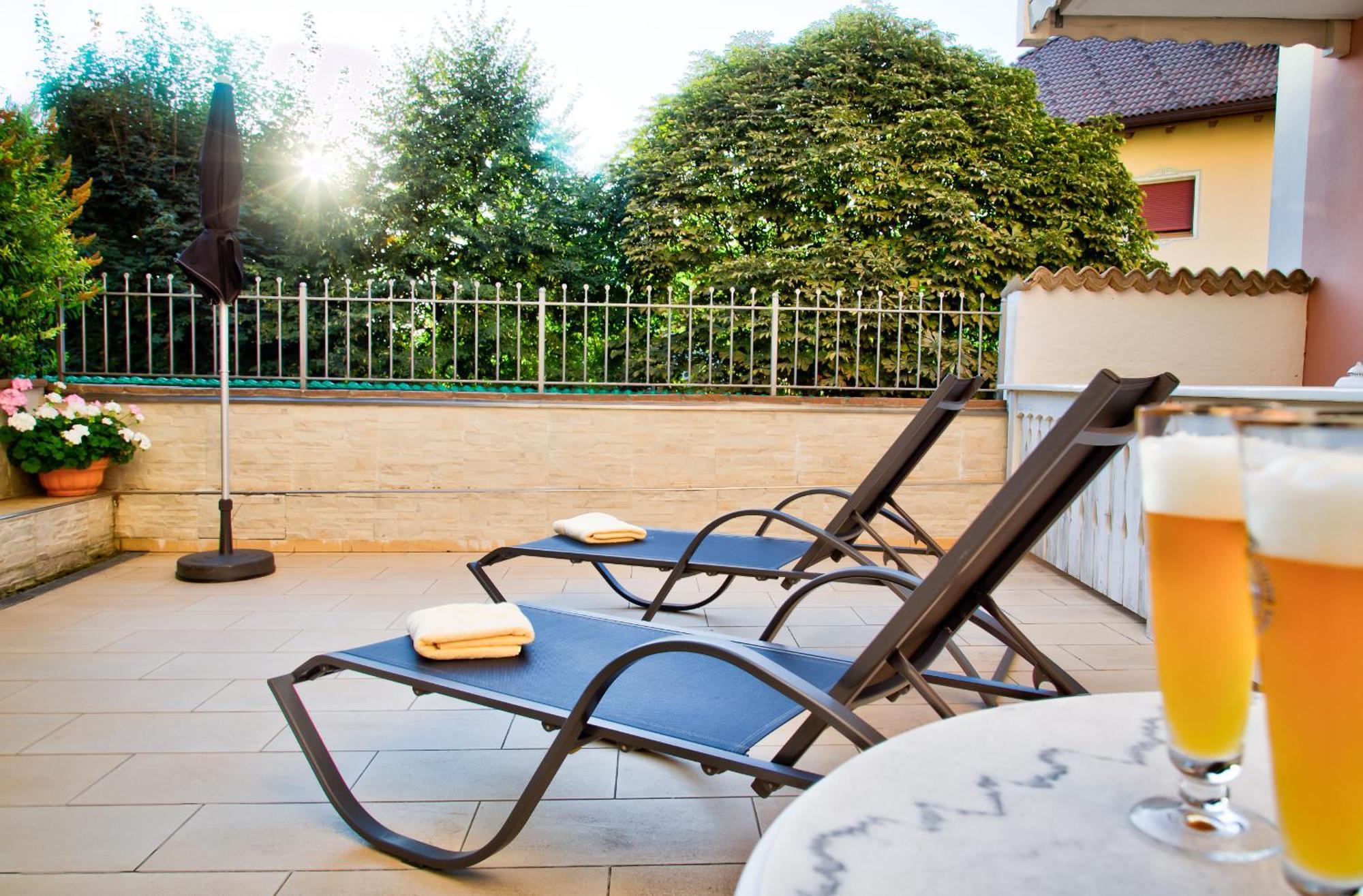 סיוזי Eden Apartments מראה חיצוני תמונה