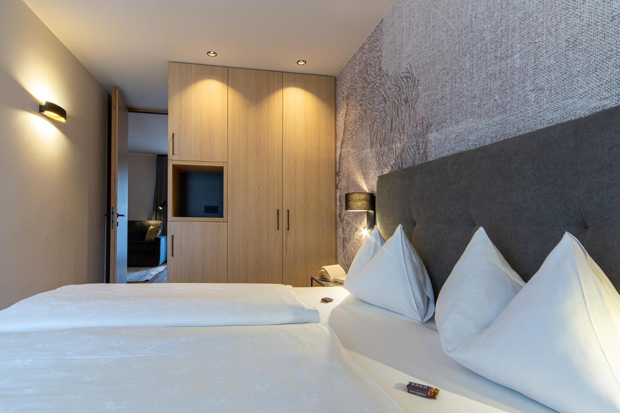 סיוזי Eden Apartments מראה חיצוני תמונה